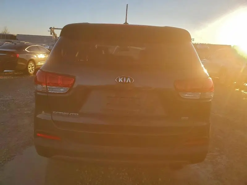 2016 KIA SORENTO LX  