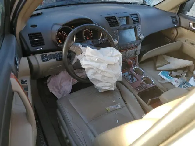 2010 TOYOTA HIGHLANDER LIMITED  