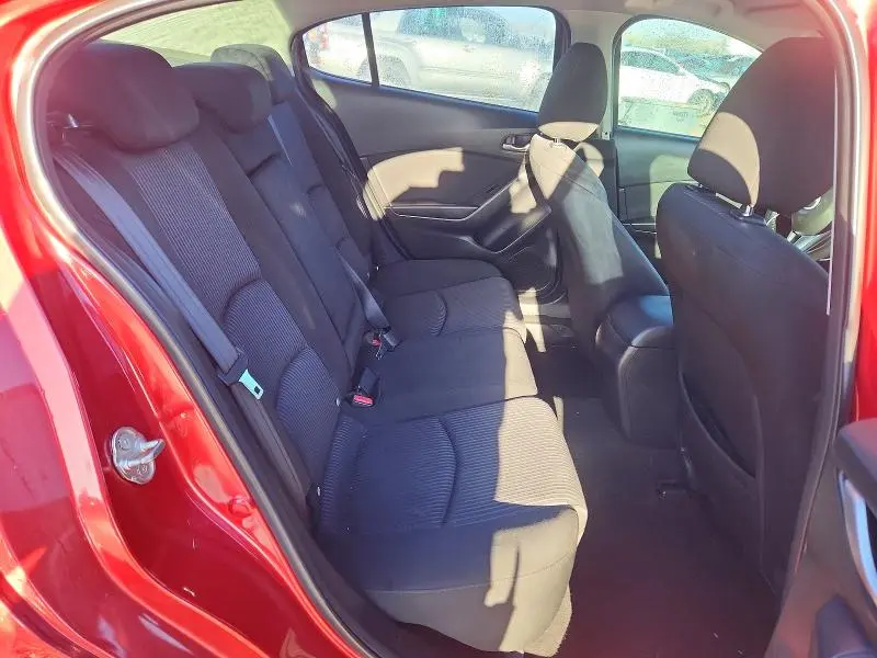 2015 MAZDA 3 TOURING  