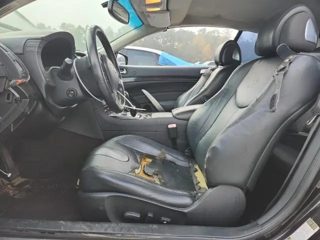 2011 INFINITI G37 BASE  