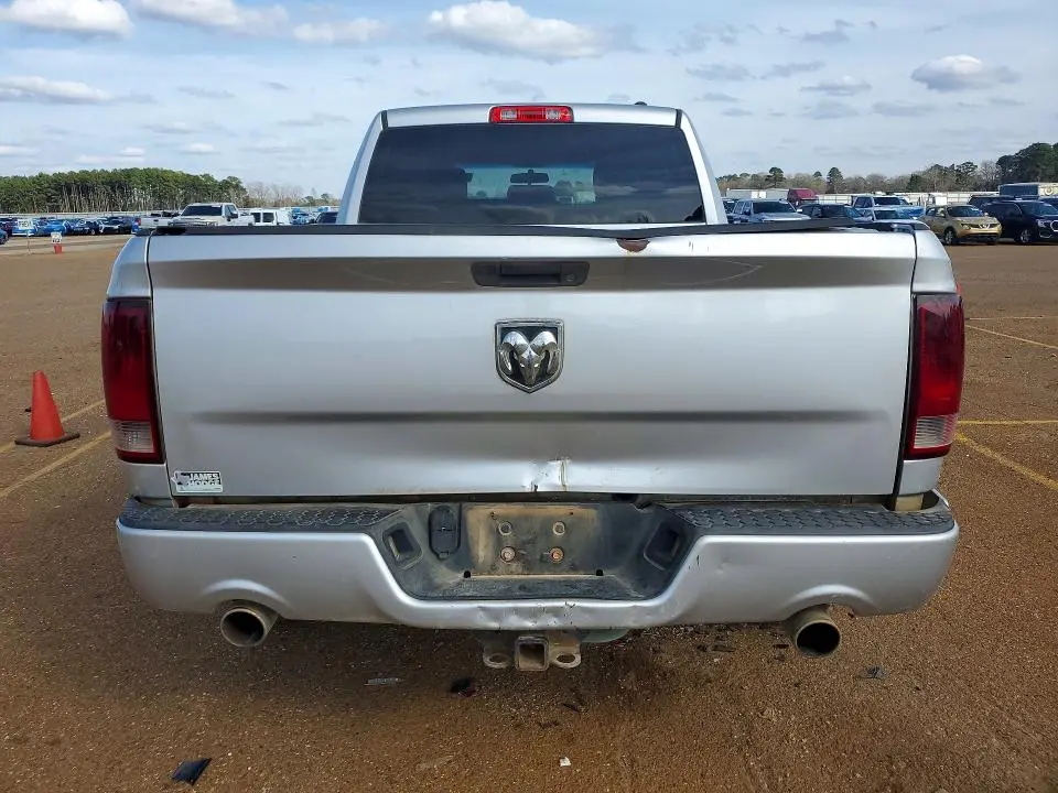 2012 DODGE RAM 1500 ST  