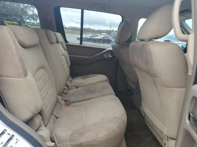2011 NISSAN PATHFINDER S  
