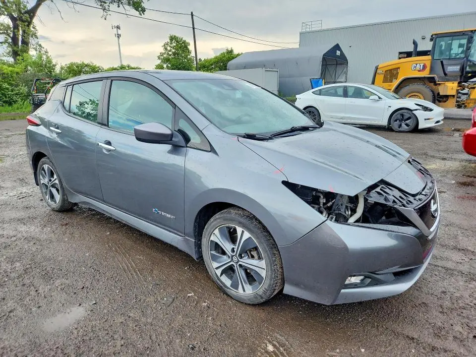 2018 NISSAN LEAF S  