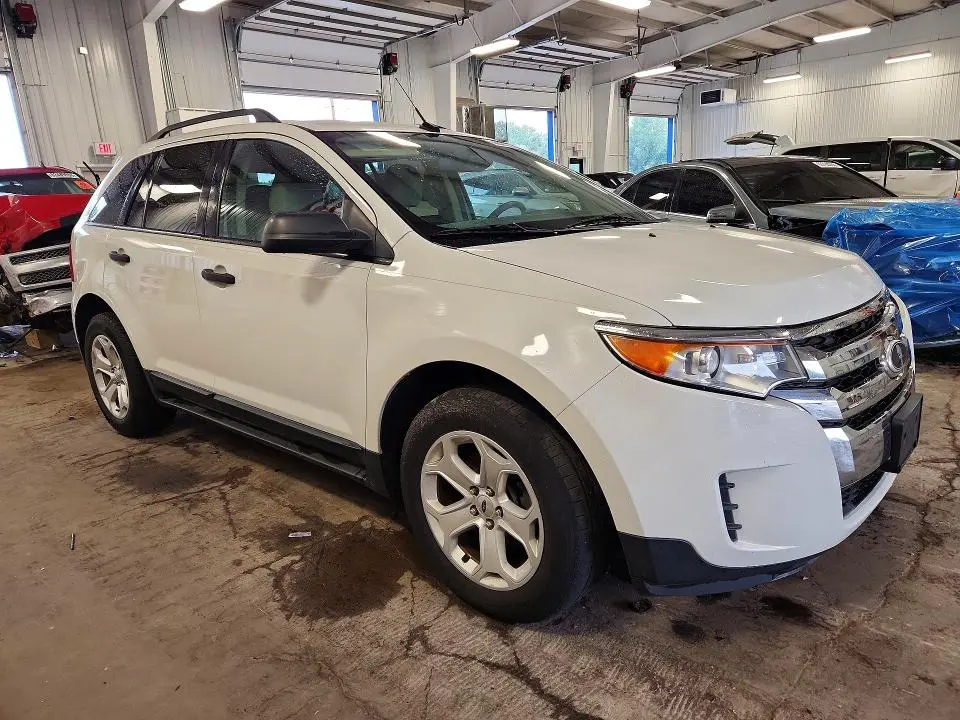 2013 FORD EDGE SE  
