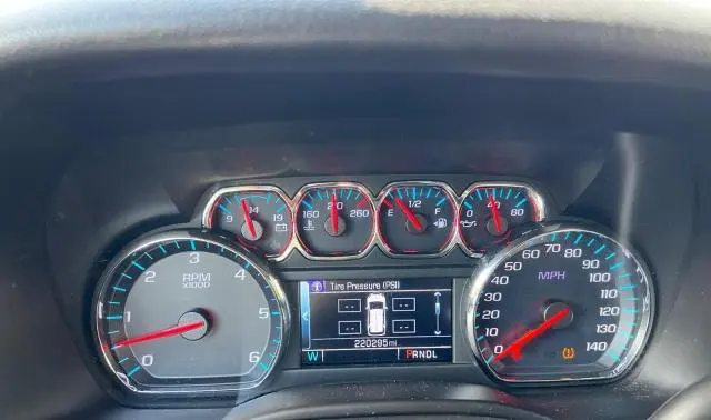 2020 CHEVROLET SUBURBAN K1500 LS  