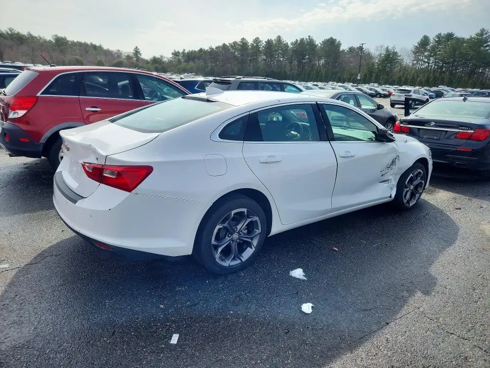 2024 CHEVROLET MALIBU LT  