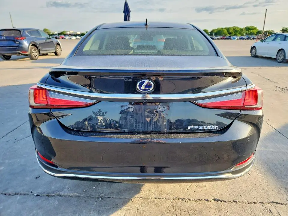 2019 LEXUS ES 300H  