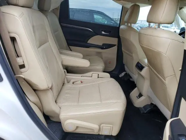 2016 TOYOTA HIGHLANDER LIMITED  