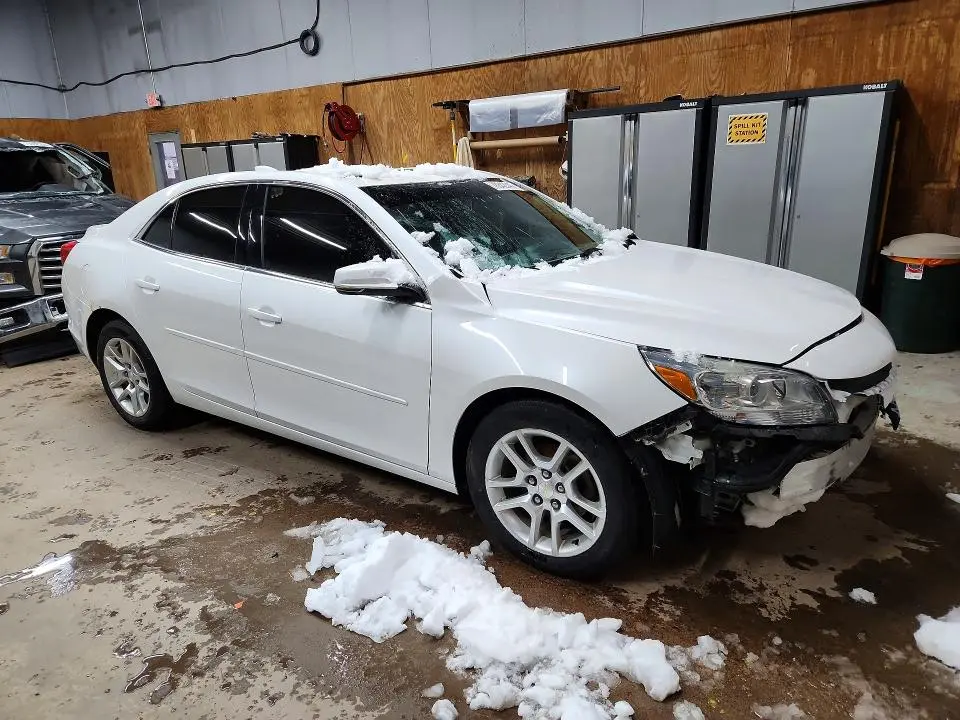 2015 CHEV MALIBU 1LT  