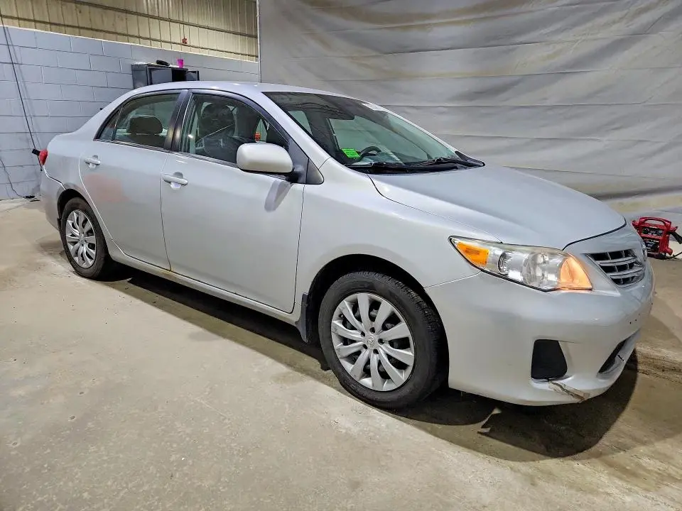 2013 TOYOTA COROLLA LE  