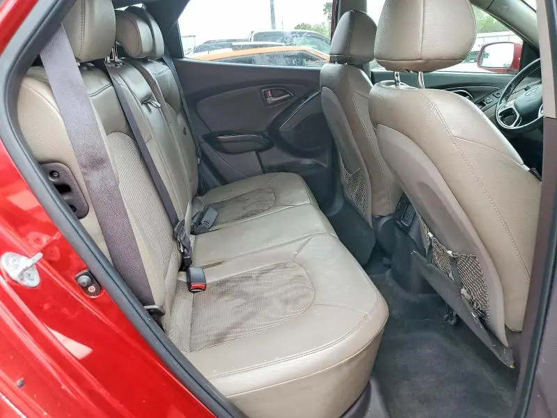 2014 HYUNDAI TUCSON SE  