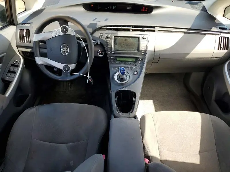 2011 TOYOTA PRIUS THREE  