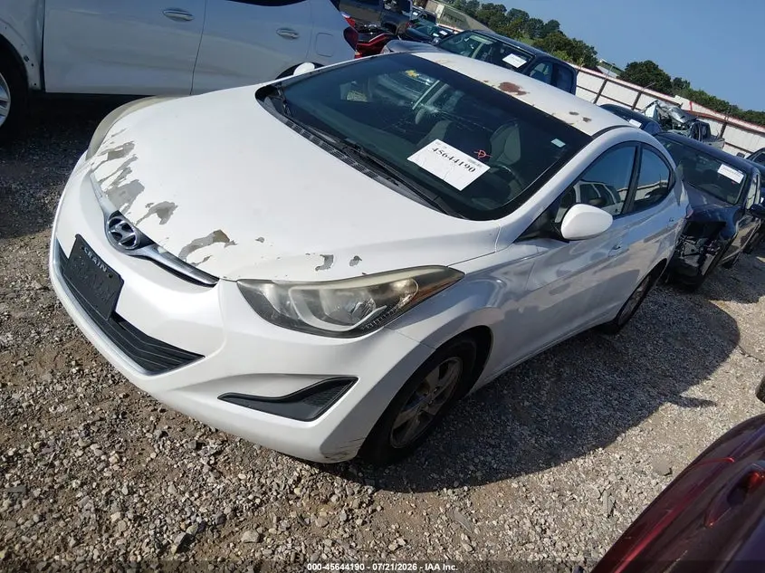 2015 HYUNDAI ELANTRA SE