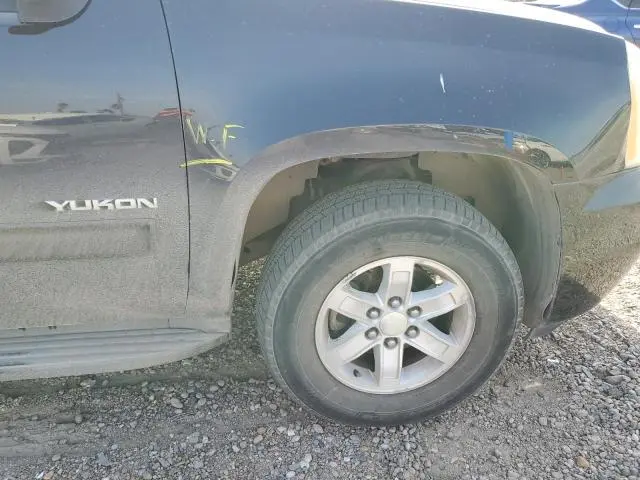 2014 GMC YUKON SLE  