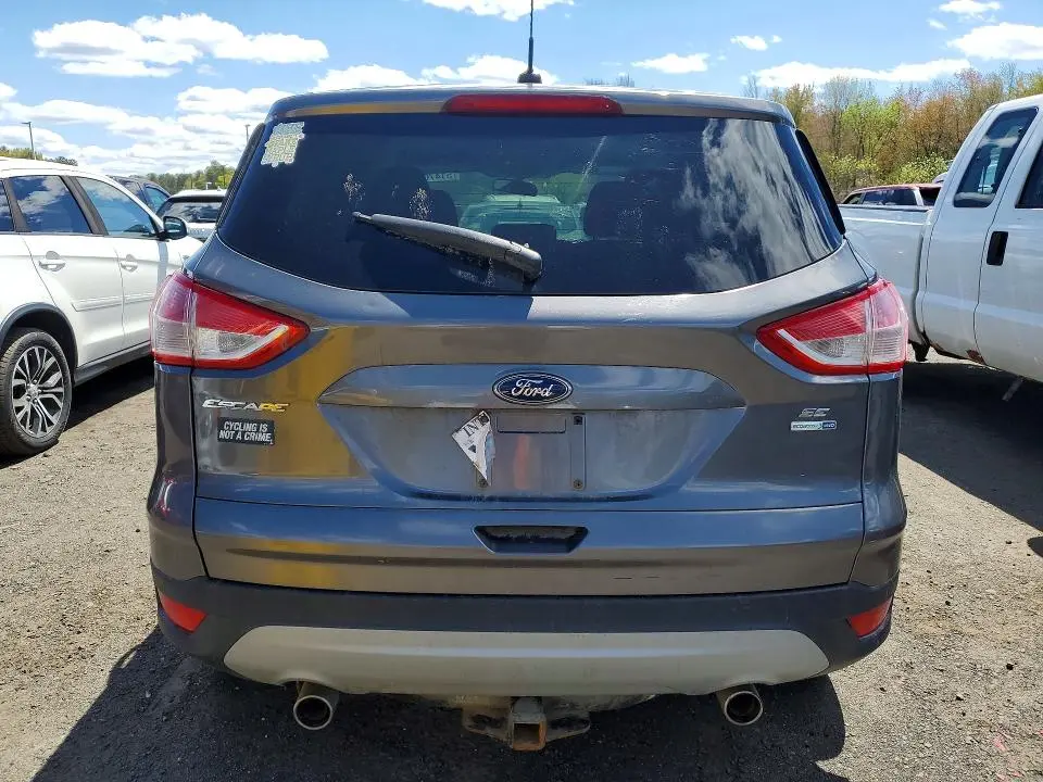 2013 FORD ESCAPE SE  