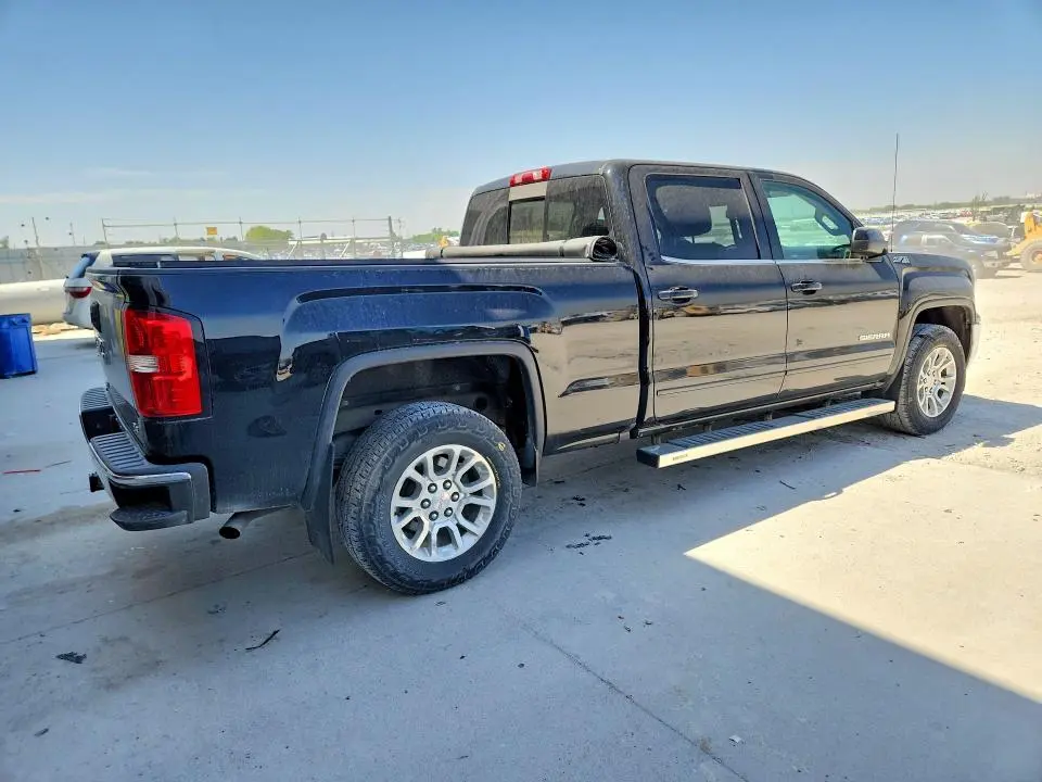 2017 GMC SIERRA K1500 SLE  