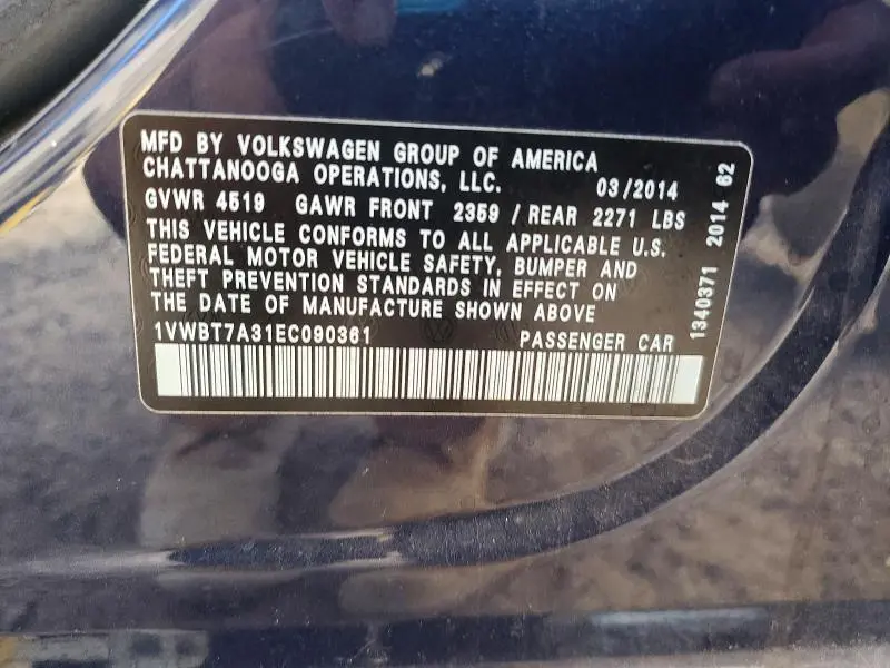 2014 VOLKSWAGEN PASSAT SE  