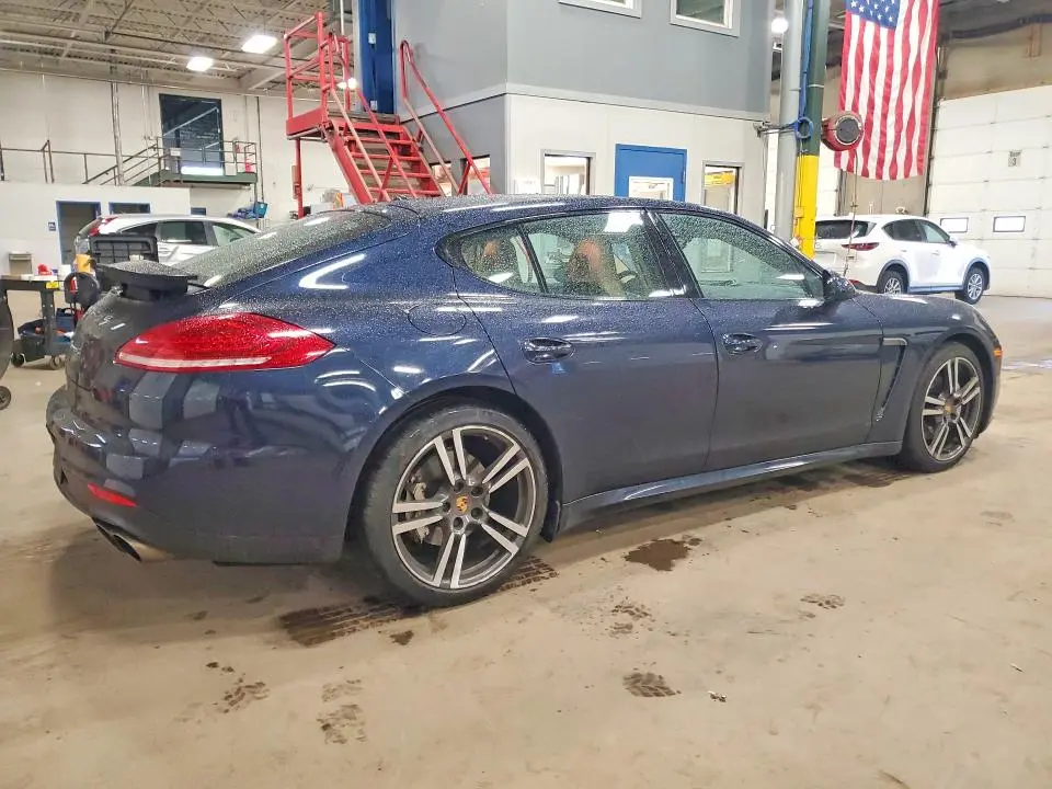 2016 PORSCHE PANAMERA S  