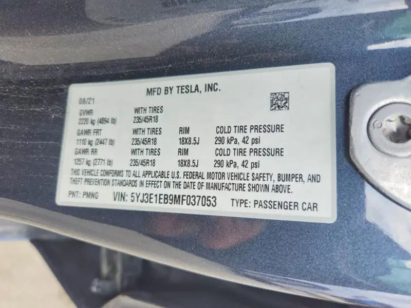 2021 TESLA MODEL 3   