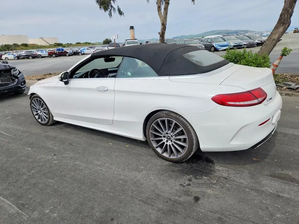 2018 MERCEDES-BENZ C 300  