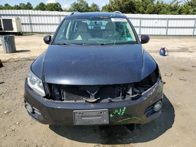 2012 VOLKSWAGEN TIGUAN S  