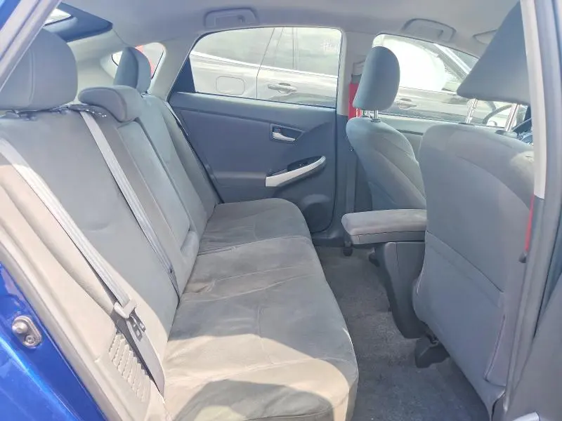 2010 TOYOTA PRIUS II  