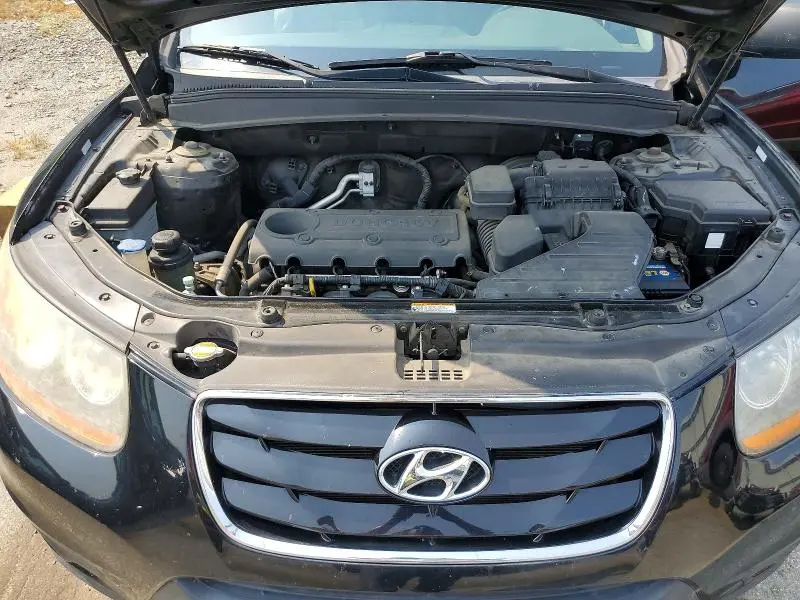 2011 HYUNDAI SANTA FE GLS  