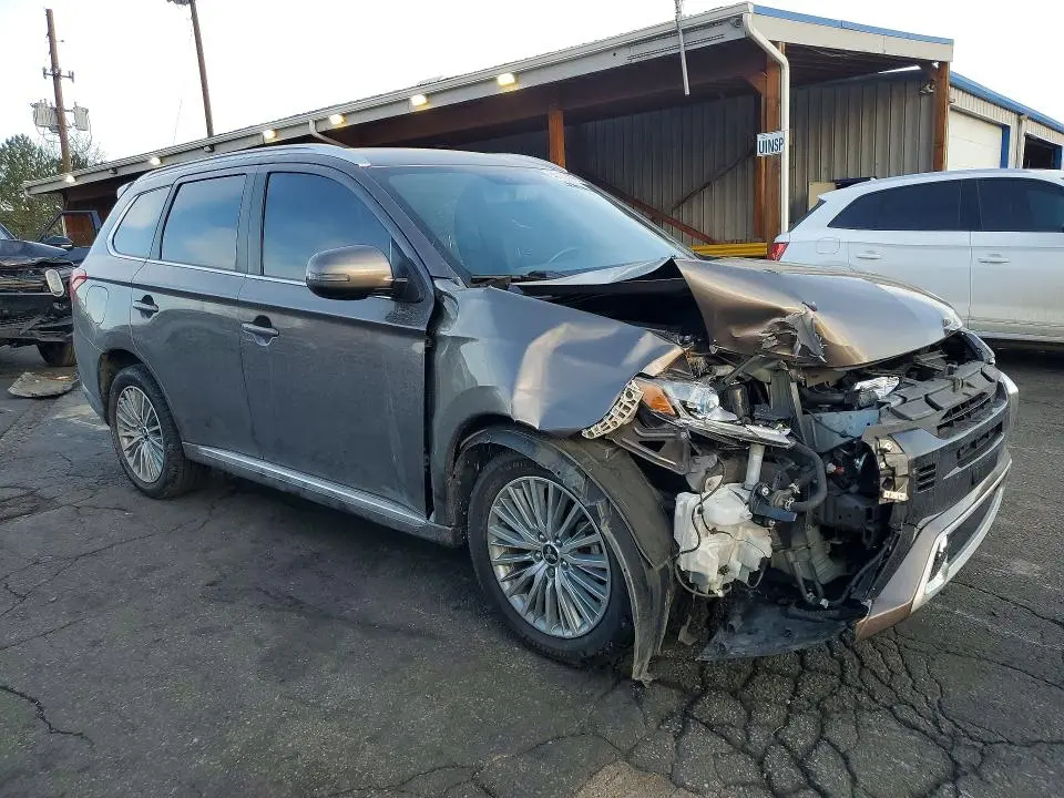 2019 MITSUBISHI OUTLANDER   
