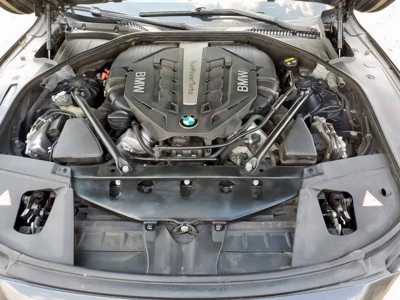 2015 BMW 750I MSPORT