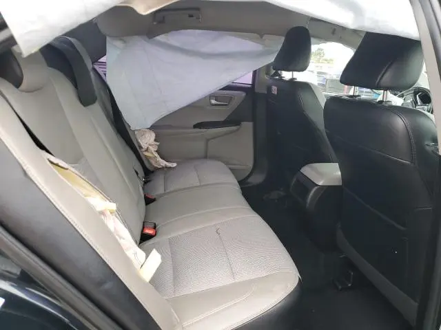 2017 TOYOTA CAMRY LE  