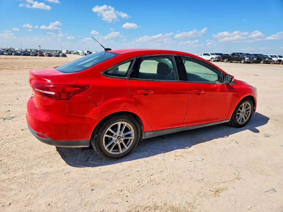 2017 FORD FOCUS SE  
