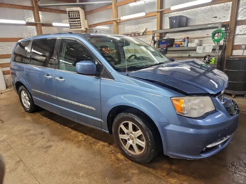 2011 CHRYSLER TOWN & COUNTRY TOURING  