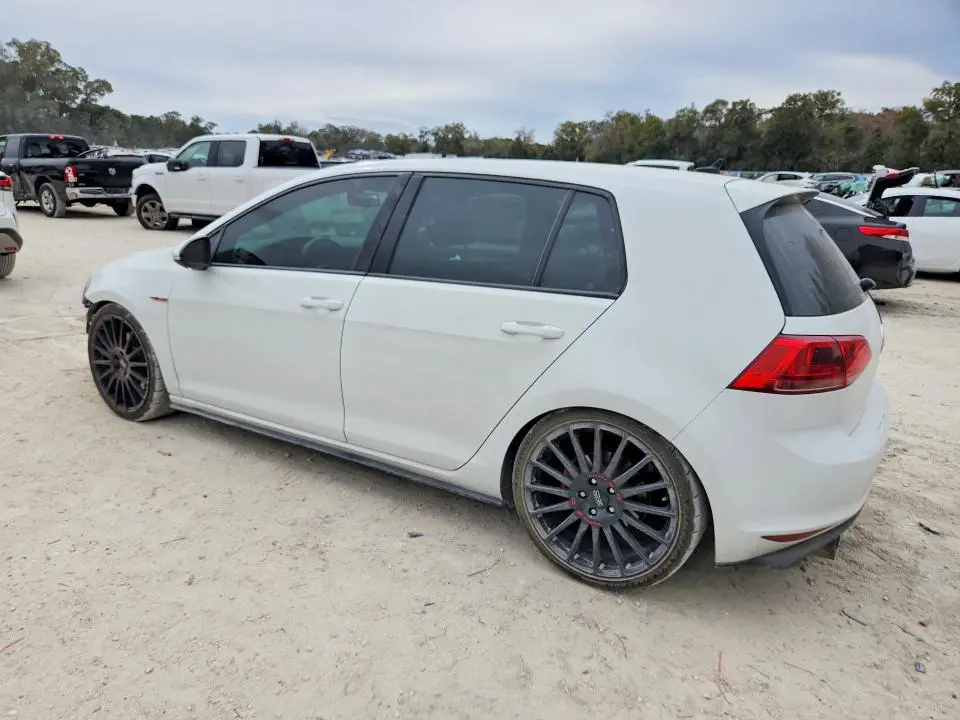 2015 VOLKSWAGEN GTI   