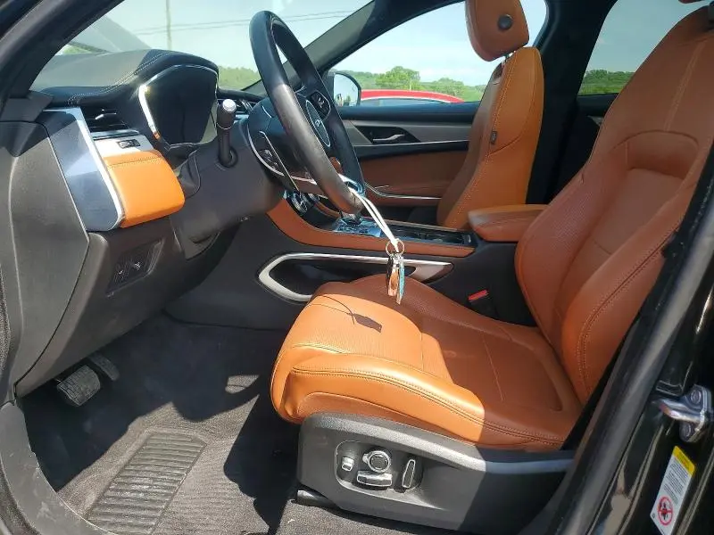 2024 JAGUAR F-PACE R-DYNAMIC S  