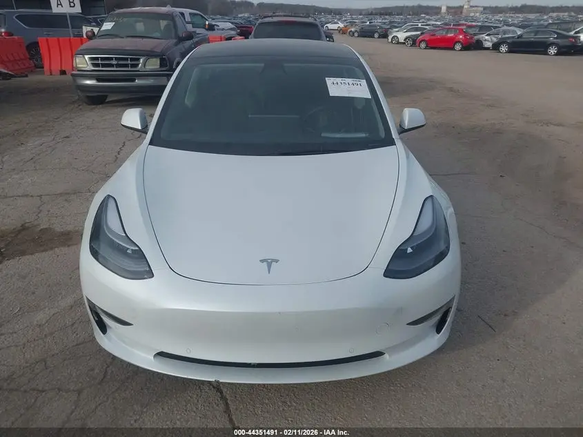 2022 TESLA MODEL 3 REAR-WHEEL DRIVE