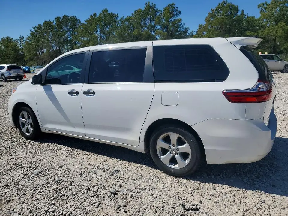 2015 TOYOTA SIENNA L 7-PASSENGER  