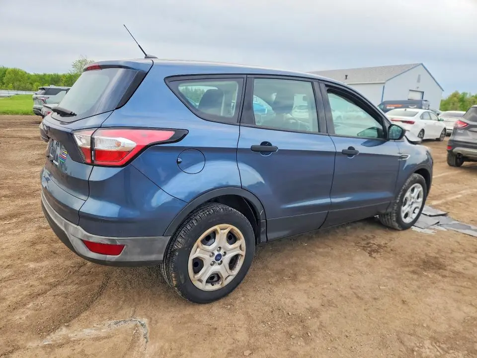 2018 FORD ESCAPE S  