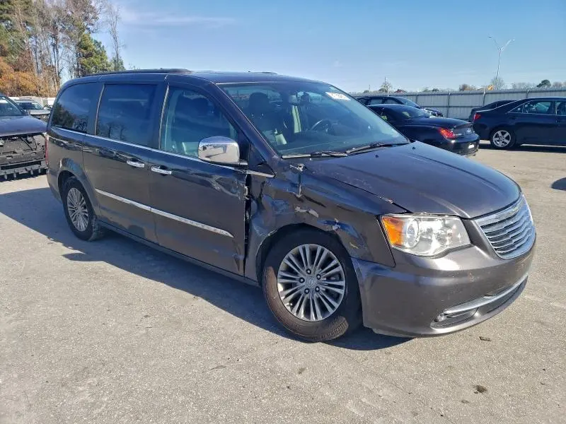 2016 CHRYSLER TOWN & COUNTRY TOURING L  