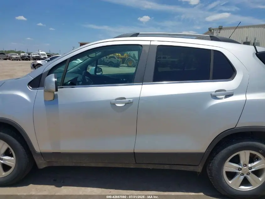2017 CHEVROLET TRAX LT