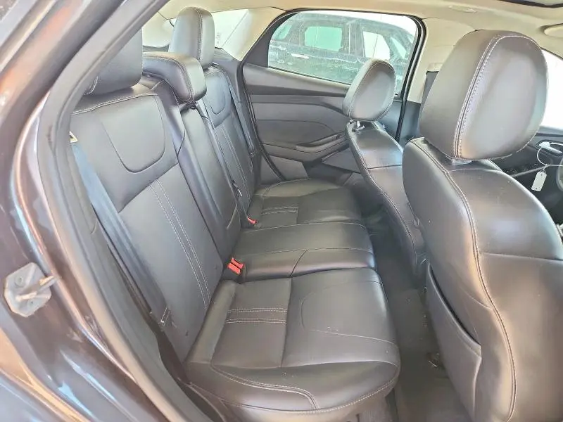 2014 FORD FOCUS TITANIUM  
