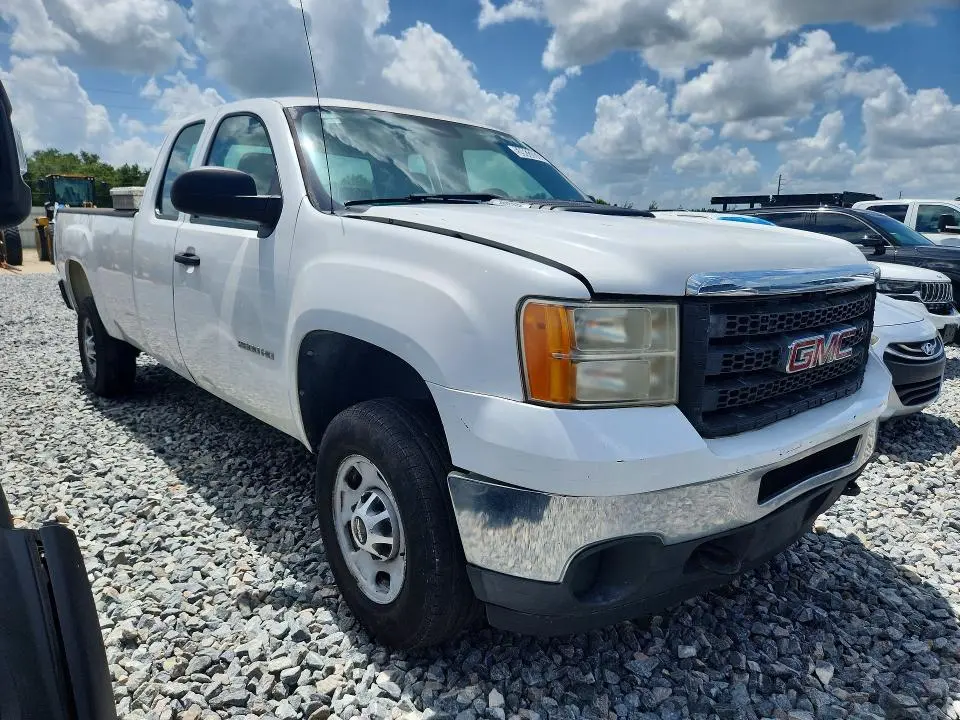2011 GMC SIERRA C2500 HEAVY DUTY  