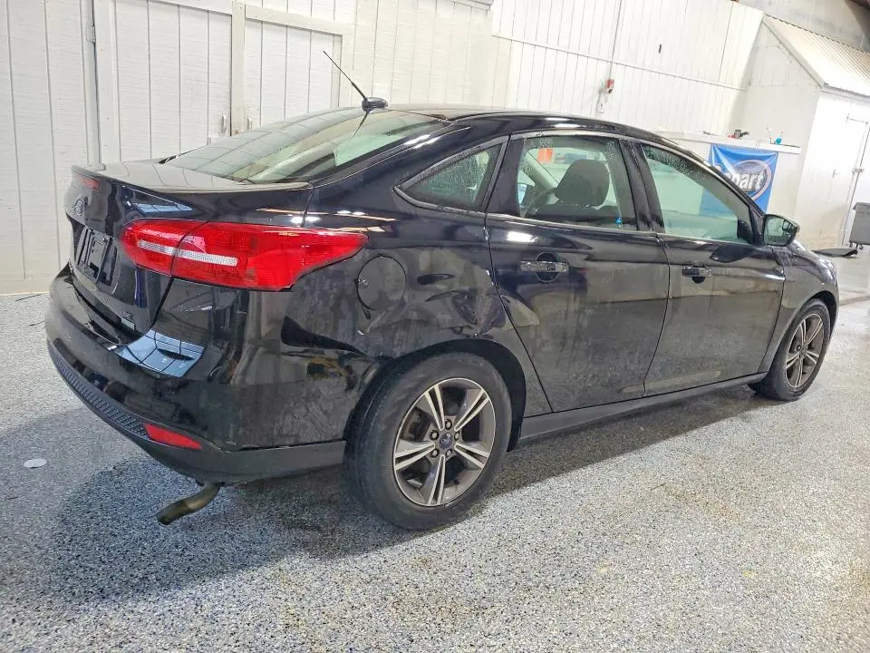 2017 FORD FOCUS SE  