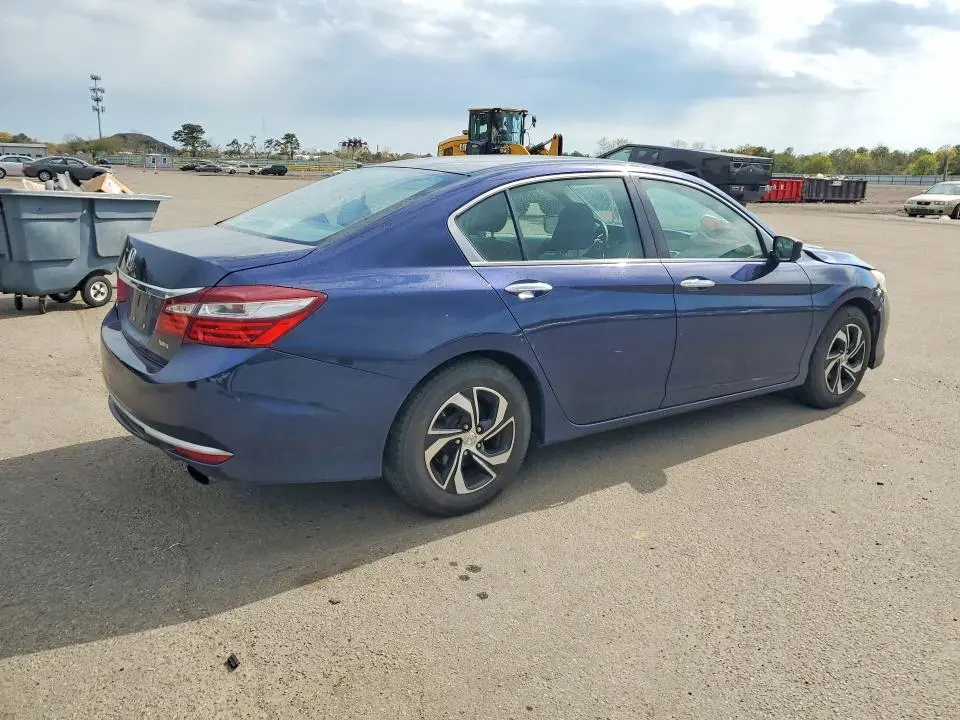 2017 HONDA ACCORD LX  