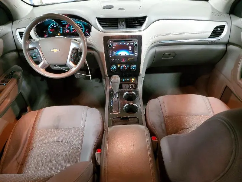 2015 CHEVROLET TRAVERSE LT  