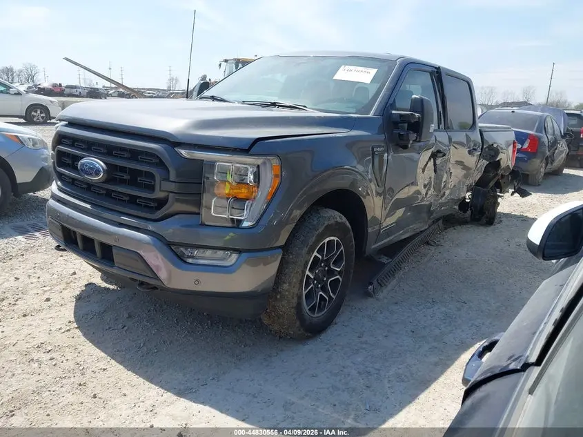 2023 FORD F-150 XLT