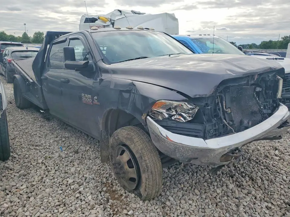2015 RAM 3500 ST  