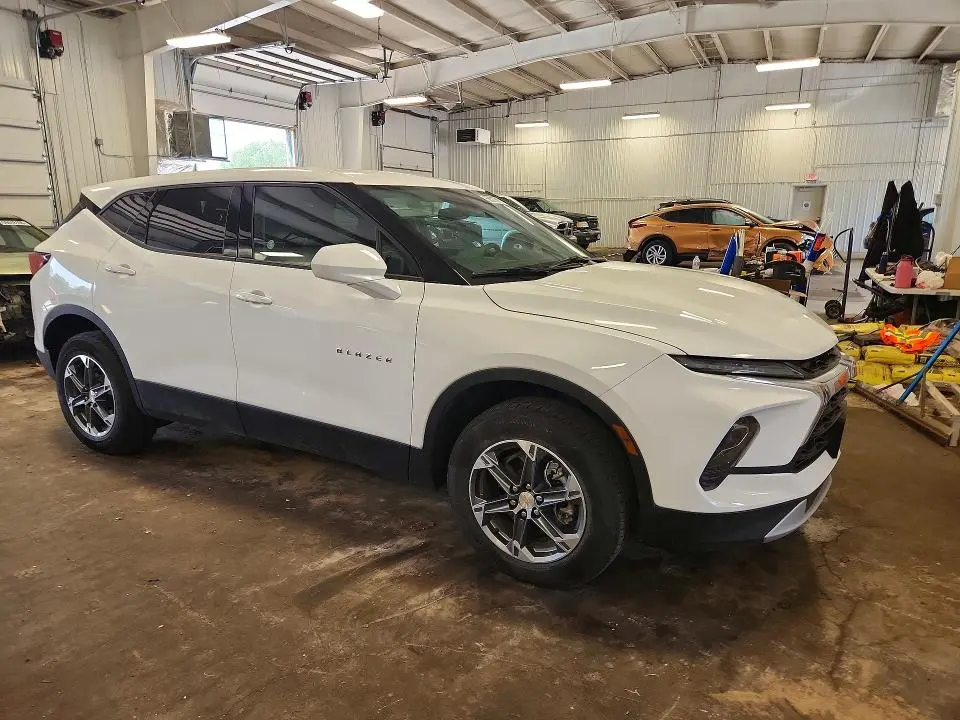 2025 CHEVROLET BLAZER 2LT  