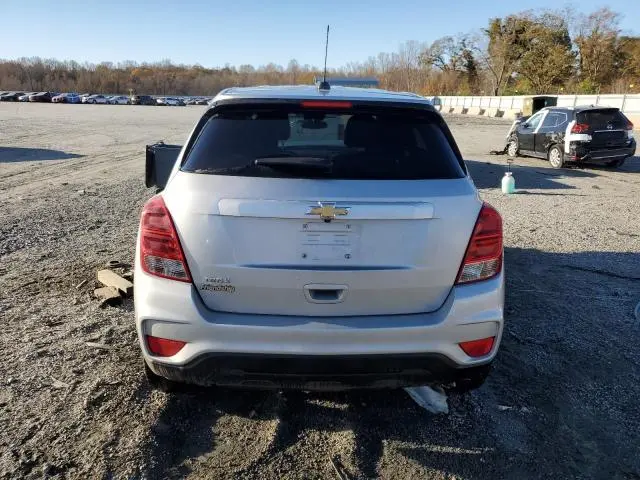 2022 CHEVROLET TRAX LS  