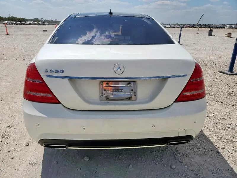 2010 MERCEDES-BENZ S 550  