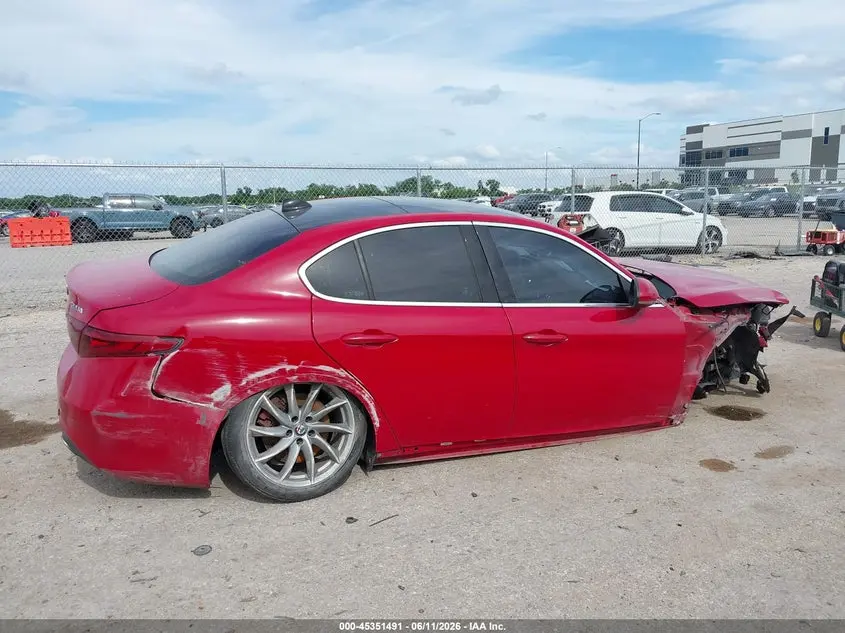 2018 ALFA ROMEO GIULIA RWD